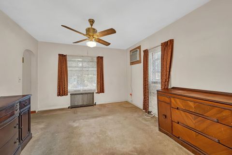 Tiny photo for 824 Harlow Avenue, Joliet, IL 60433 (MLS # 12503793)