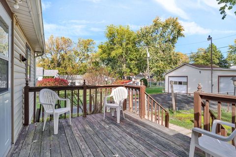 Tiny photo for 824 Harlow Avenue, Joliet, IL 60433 (MLS # 12503793)