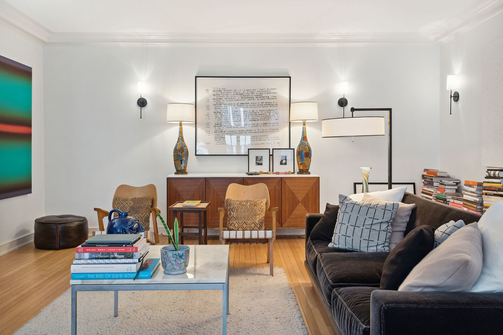 415 W Aldine Avenue 9D