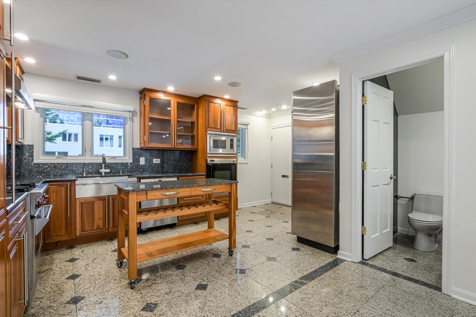 1073 S Park Terrace 207