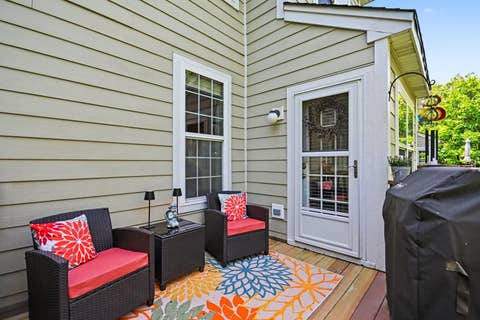 Tiny photo for 1102 Iron Horse Court, Elgin, IL 60124 (MLS # 12726045)
