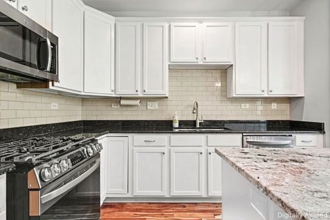 Tiny photo for 1102 Iron Horse Court, Elgin, IL 60124 (MLS # 12726045)