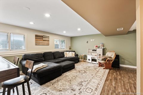 Tiny photo for 15309 Walnut Road, Oak Forest, IL 60452 (MLS # 12495060)