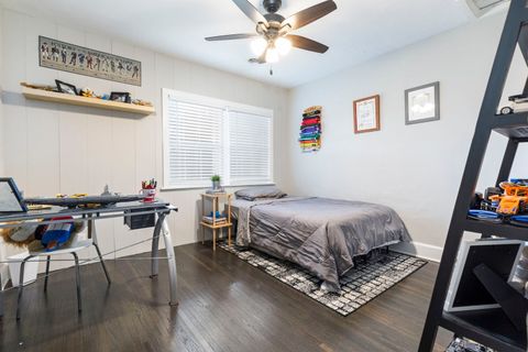 Tiny photo for 113 E Ottawa Street, Sycamore, IL 60178 (MLS # 12489381)