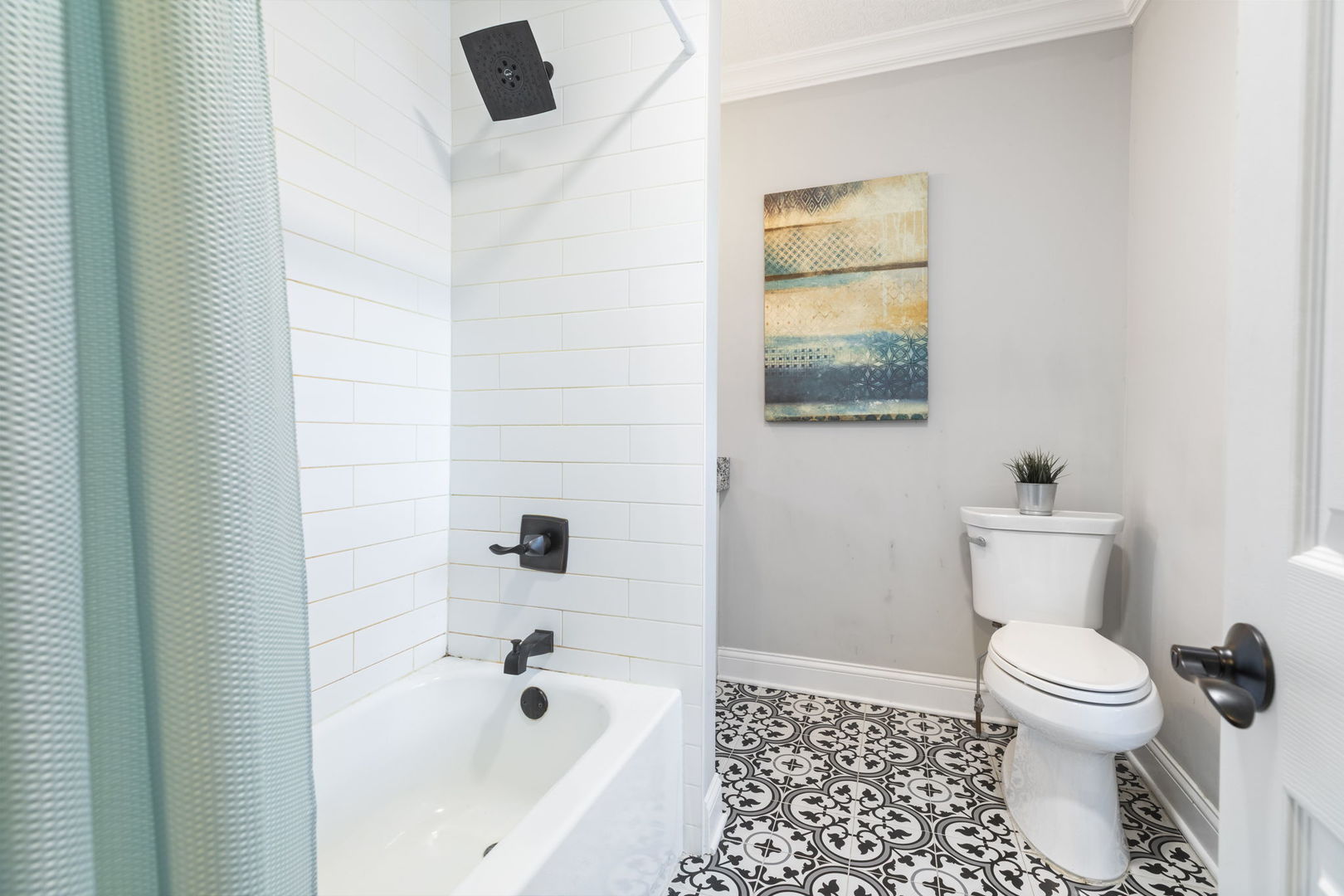 Sycamore, Illinois 60178, United States, 4 Bedrooms Bedrooms, ,2 BathroomsBathrooms,Residential,Active,222813