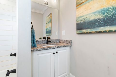 Tiny photo for 113 E Ottawa Street, Sycamore, IL 60178 (MLS # 12489381)