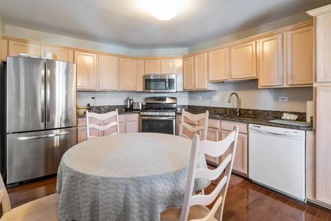 Tiny photo for 232 Manor Drive, Buffalo Grove, IL 60089 (MLS # 12519142)