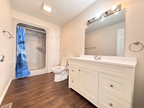 Tiny photo for 2123 Clay Street, Murphysboro, IL 62966 (MLS # 12595148)