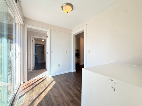 Tiny photo for 2123 Clay Street, Murphysboro, IL 62966 (MLS # 12595148)