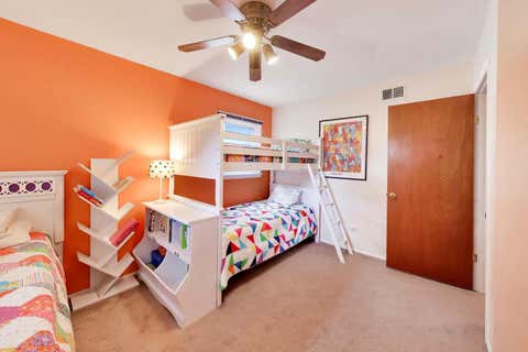 Tiny photo for 8 Charles Court, Buffalo Grove, IL 60089 (MLS # 12680144)