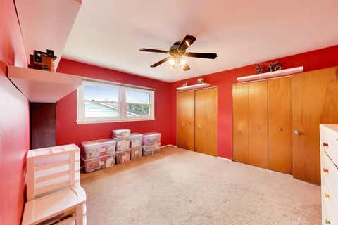 Tiny photo for 8 Charles Court, Buffalo Grove, IL 60089 (MLS # 12680144)