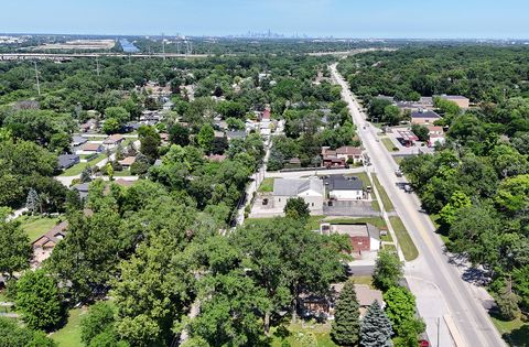 Tiny photo for 8420 Archer Avenue, Willow Springs, IL 60480 (MLS # 12406558)