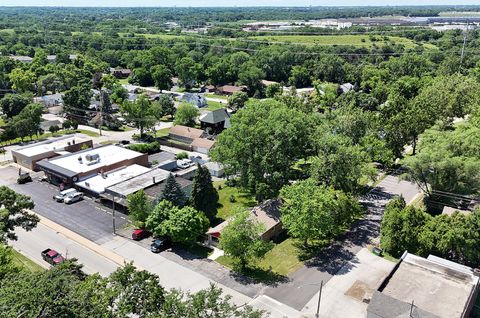 Tiny photo for 8420 Archer Avenue, Willow Springs, IL 60480 (MLS # 12406558)