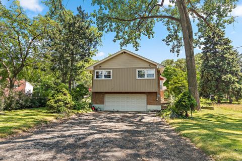 Tiny photo for 8420 Archer Avenue, Willow Springs, IL 60480 (MLS # 12406558)