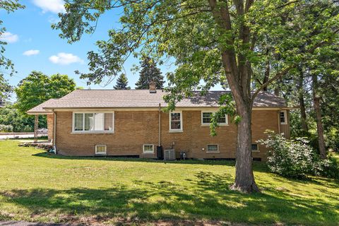 Tiny photo for 8420 Archer Avenue, Willow Springs, IL 60480 (MLS # 12406558)