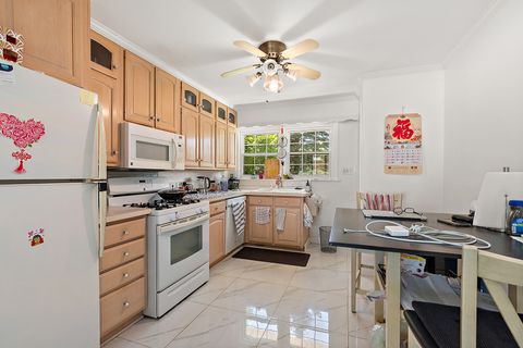 Tiny photo for 8420 Archer Avenue, Willow Springs, IL 60480 (MLS # 12406558)