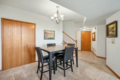 Tiny photo for 8505 Woodward Avenue #403, Woodridge, IL 60517 (MLS # 12656362)