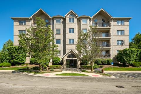 Photo of 8505 Woodward Avenue #403, Woodridge, IL 60517 (MLS # 12656362)