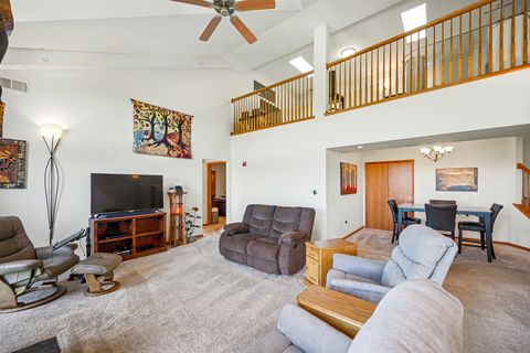 Tiny photo for 8505 Woodward Avenue #403, Woodridge, IL 60517 (MLS # 12656362)