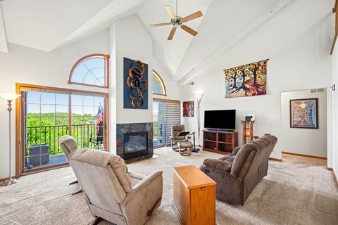 Tiny photo for 8505 Woodward Avenue #403, Woodridge, IL 60517 (MLS # 12656362)