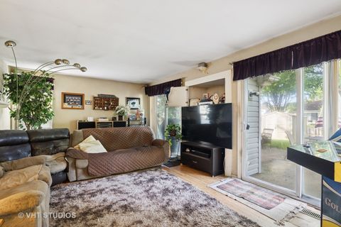 Tiny photo for 763 Blazing Star Trail, Cary, IL 60013 (MLS # 12382982)