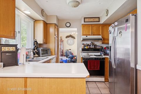 Tiny photo for 763 Blazing Star Trail, Cary, IL 60013 (MLS # 12382982)