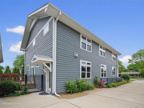Tiny photo for 1114 S Stone Avenue, La Grange, IL 60525 (MLS # 12662336)