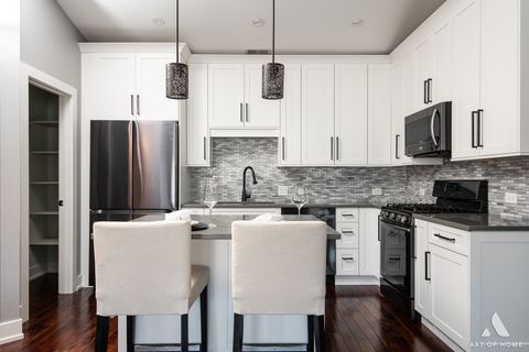 Tiny photo for 10820 Kathleen Court #D, Palos Hills, IL 60465 (MLS # 12482209)