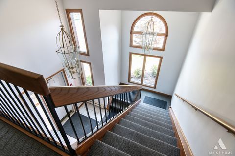 Tiny photo for 10820 Kathleen Court #D, Palos Hills, IL 60465 (MLS # 12482209)