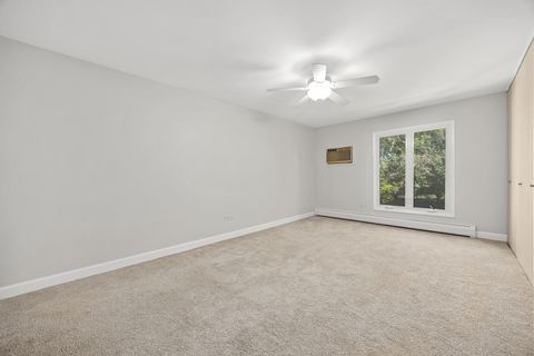 Tiny photo for 3915 Saratoga Avenue #H214, Downers Grove, IL 60515 (MLS # 12511124)