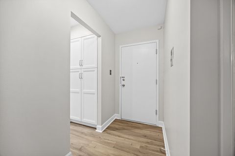 Tiny photo for 3915 Saratoga Avenue #H214, Downers Grove, IL 60515 (MLS # 12511124)