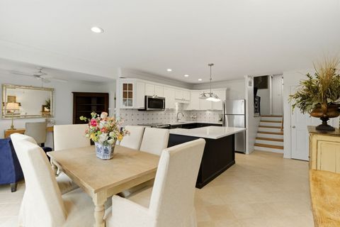 Tiny photo for 3 Robin Hood Lane, Northfield, IL 60093 (MLS # 12622279)