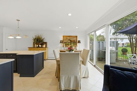 Tiny photo for 3 Robin Hood Lane, Northfield, IL 60093 (MLS # 12622279)