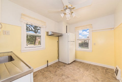 Tiny photo for 3354 N Paris Avenue, Chicago, IL 60634 (MLS # 12753390)