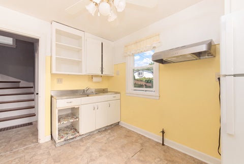 Tiny photo for 3354 N Paris Avenue, Chicago, IL 60634 (MLS # 12753390)