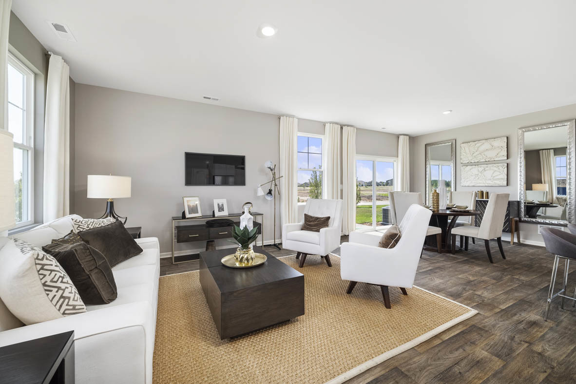 1077 Savannah Lane