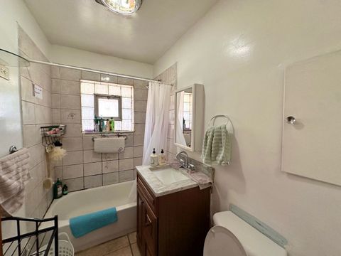 Tiny photo for 4322 Oak Avenue, Lyons, IL 60534 (MLS # 12582584)