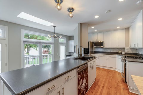 Tiny photo for 310 S Summit Street, Wheaton, IL 60187 (MLS # 12676083)