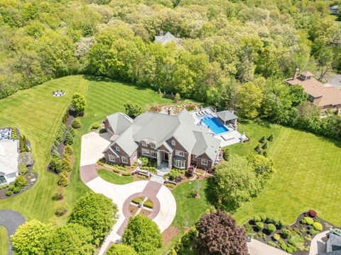Photo of 4N881 Old Farm Road, St. Charles, IL 60175 (MLS # 12646335)