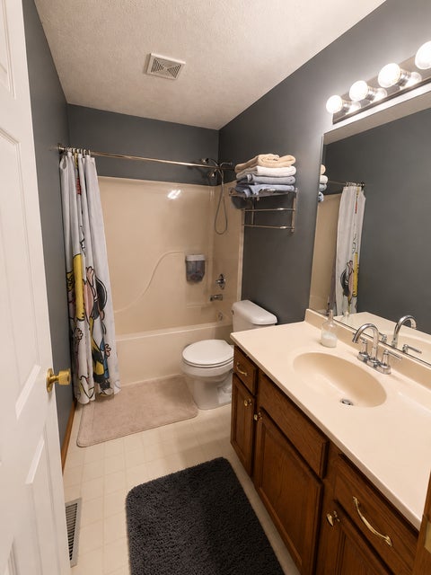 Tiny photo for 1307 Beacon Hill Court, Normal, IL 61761 (MLS # 12690119)