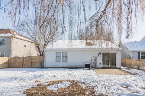 Tiny photo for 170 Dickens Trail, Elgin, IL 60120 (MLS # 12532318)