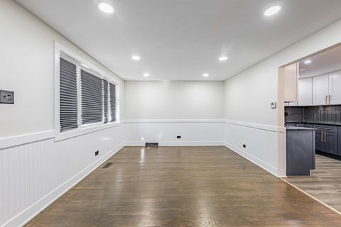 Tiny photo for 8051 S Escanaba Avenue, Chicago, IL 60617 (MLS # 12603116)