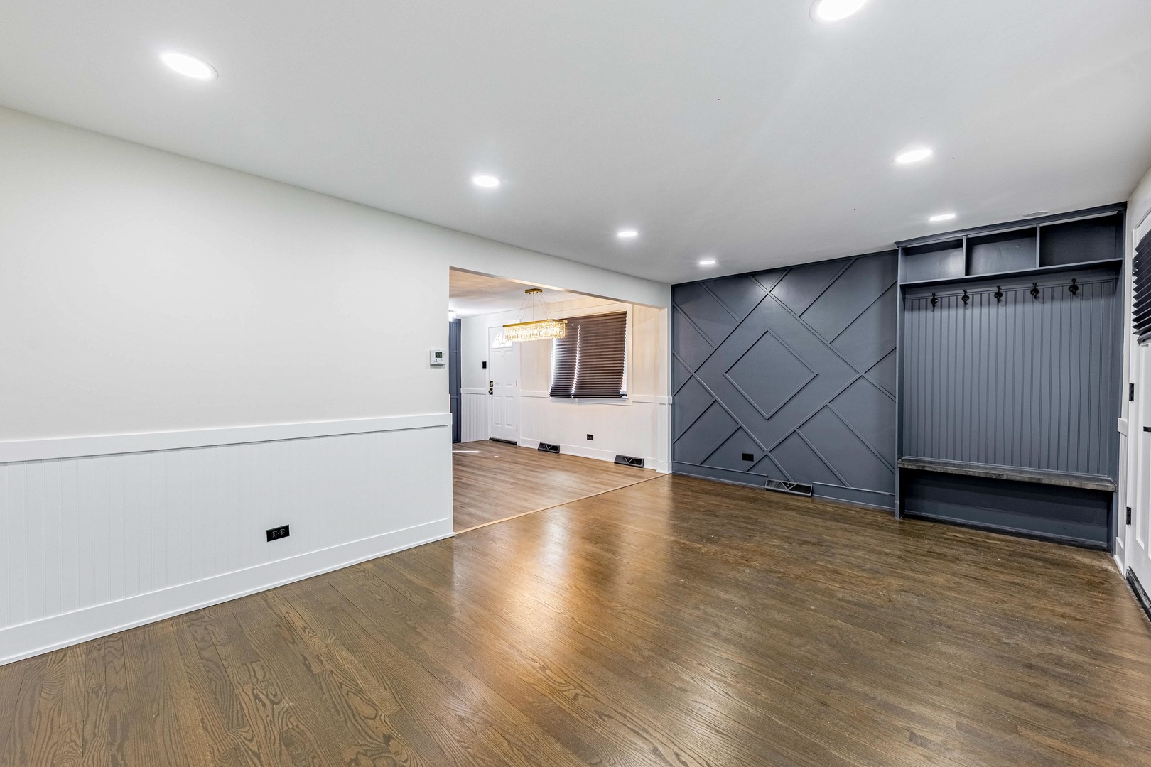 8051 S Escanaba Avenue