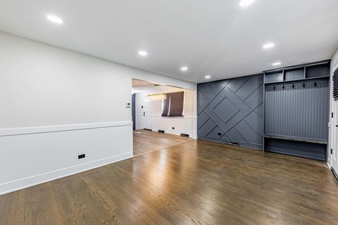 Tiny photo for 8051 S Escanaba Avenue, Chicago, IL 60617 (MLS # 12603116)