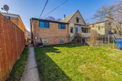 Tiny photo for 8051 S Escanaba Avenue, Chicago, IL 60617 (MLS # 12603116)