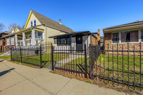 Tiny photo for 8051 S Escanaba Avenue, Chicago, IL 60617 (MLS # 12603116)