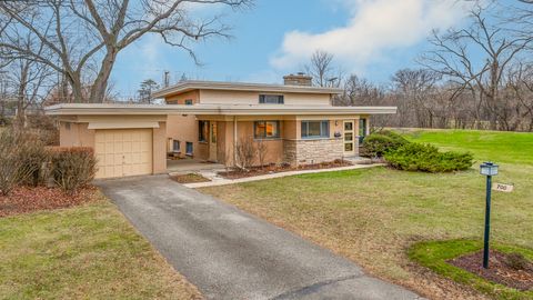 A home in Mount Prospect