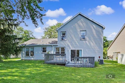 Tiny photo for 392 Basswood Court, Carol Stream, IL 60188 (MLS # 12699288)