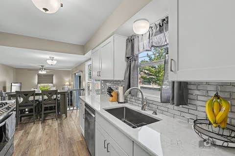 Tiny photo for 392 Basswood Court, Carol Stream, IL 60188 (MLS # 12699288)