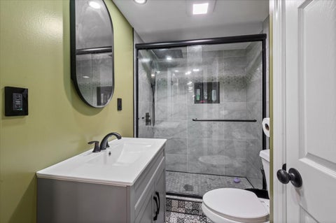 Tiny photo for 7259 N Odell Avenue, Chicago, IL 60631 (MLS # 12726238)